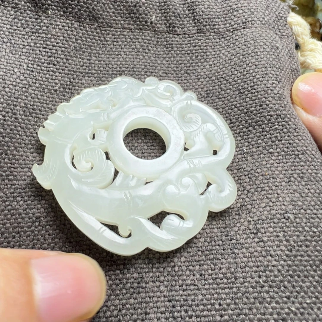 瓷片新号开播一漏到底