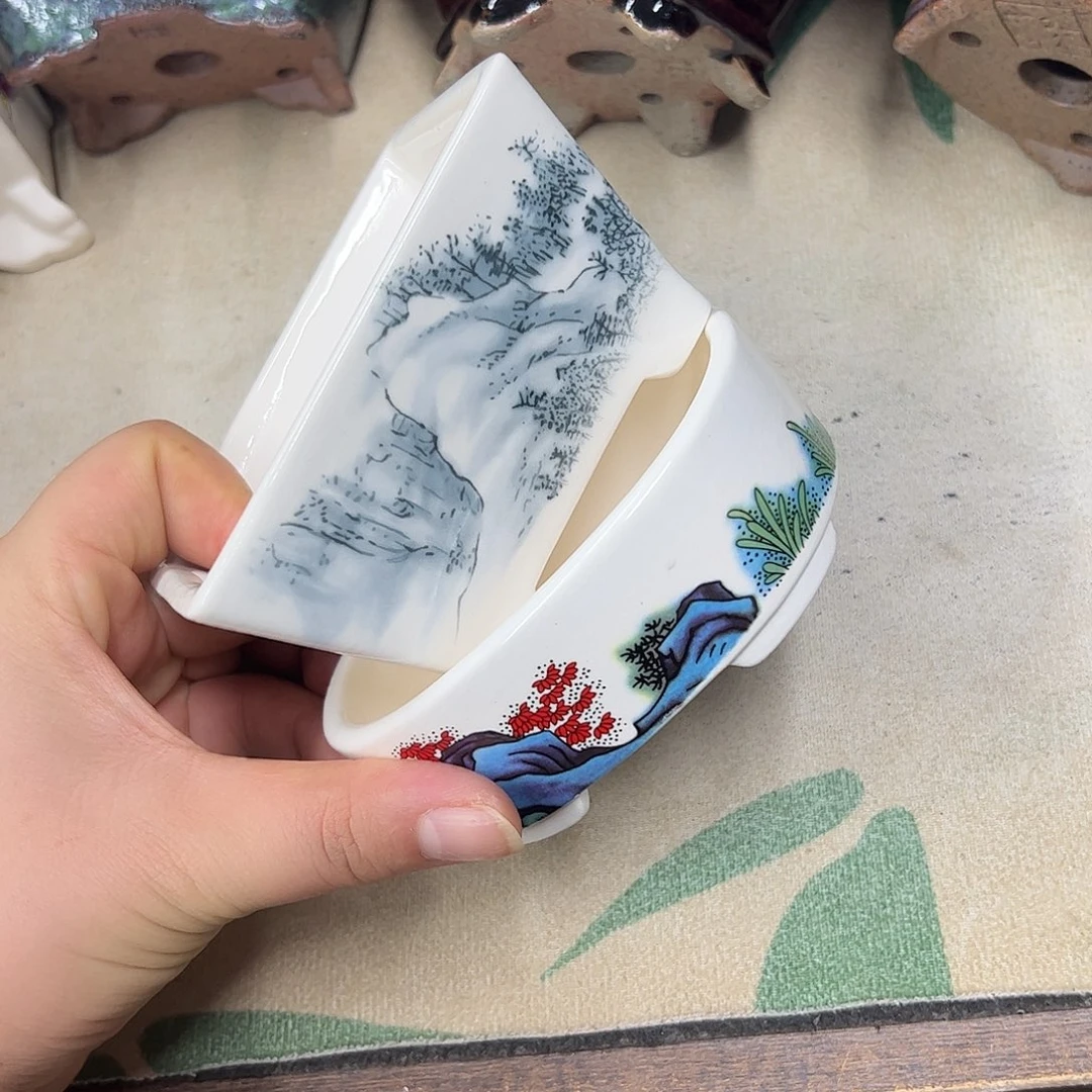赤***子紫砂花盆687号瑕疵2个