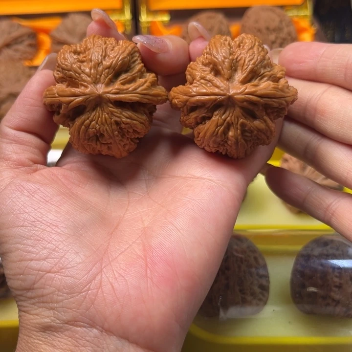吊坠文玩核桃45粗筋