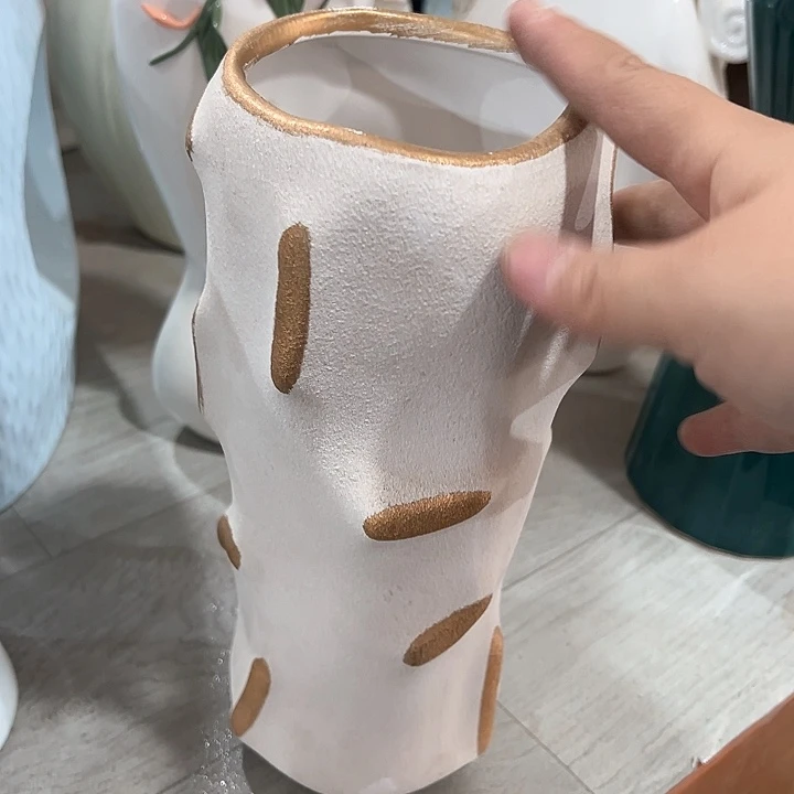 摆件高25口8公分微瑕捡漏