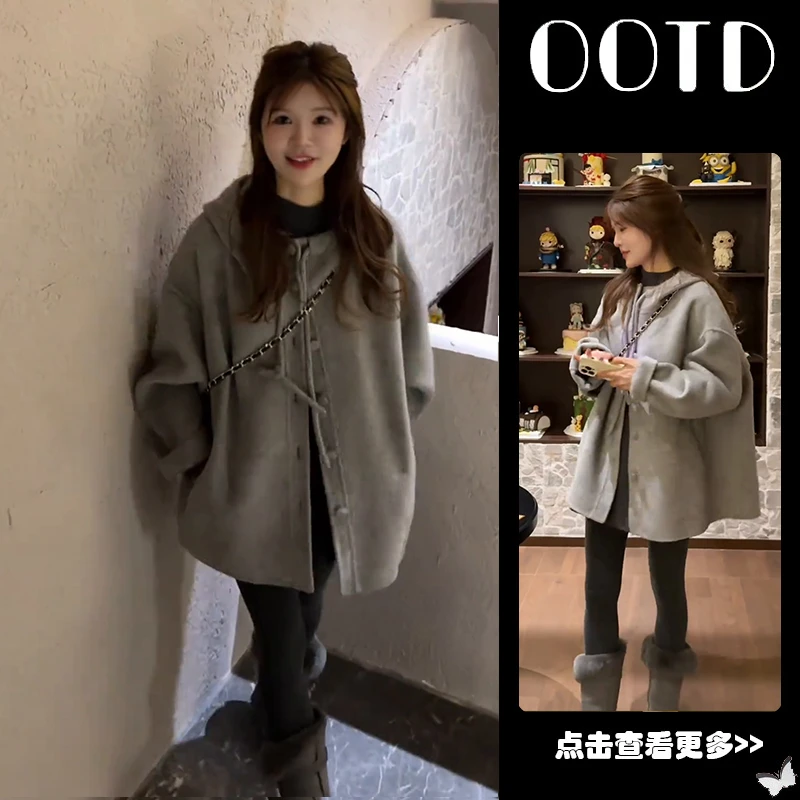 超火秋季穿搭一整套女2025新款连帽宽松毛呢外套百搭短裙两件套