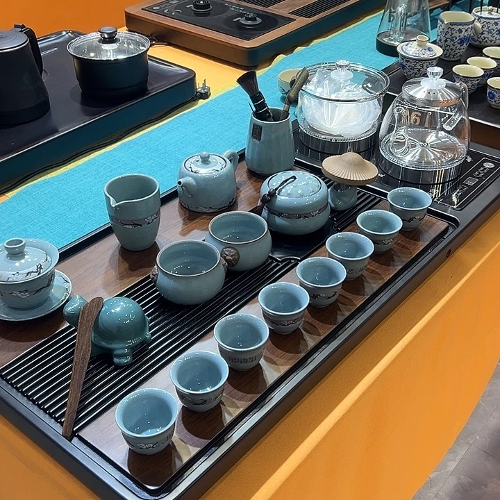 茶具等产品的生产和销售为