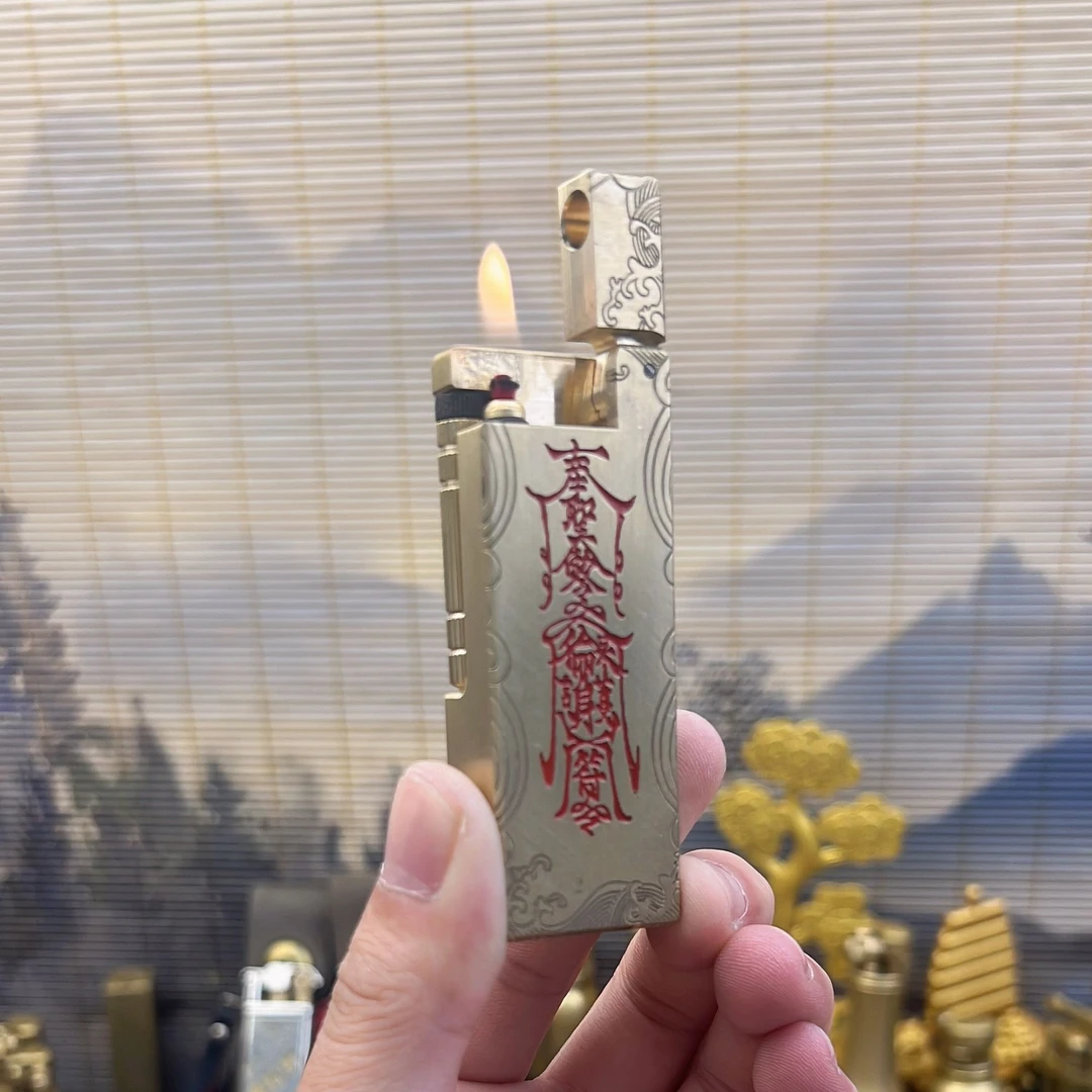 新款纯黄铜鱼肠长款抬臂煤油打火机双仓待机王紫铜镶嵌山鬼钱填漆