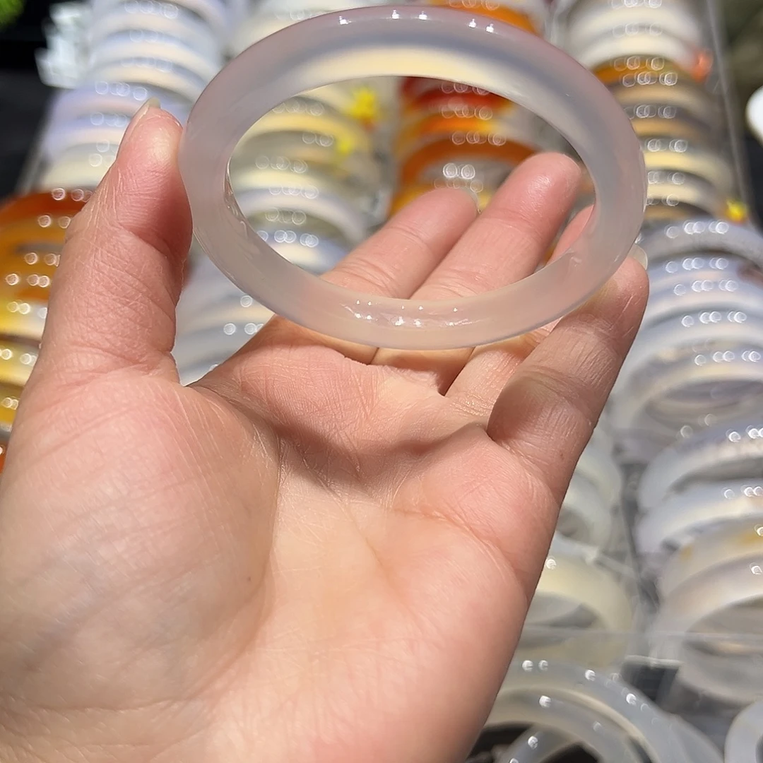 玛瑙/玉髓未镶嵌手镯