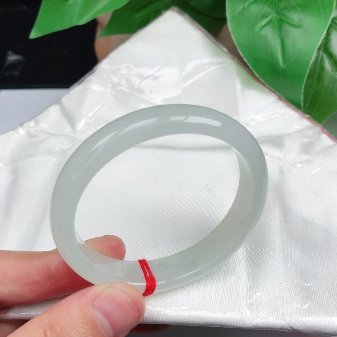翡翠未镶嵌手镯贵妃004