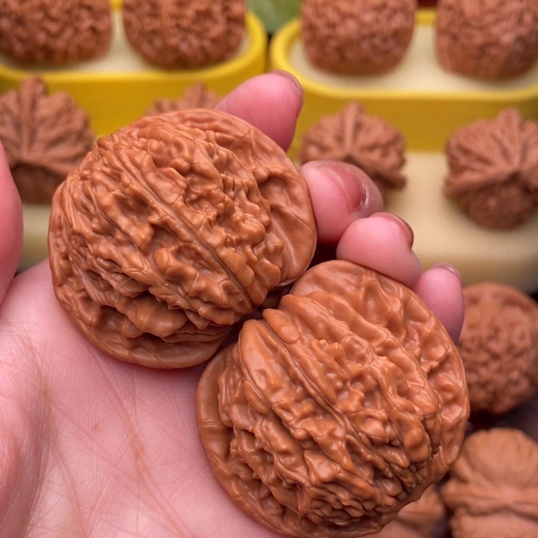 把件文玩核桃精品老树红皮四座楼44