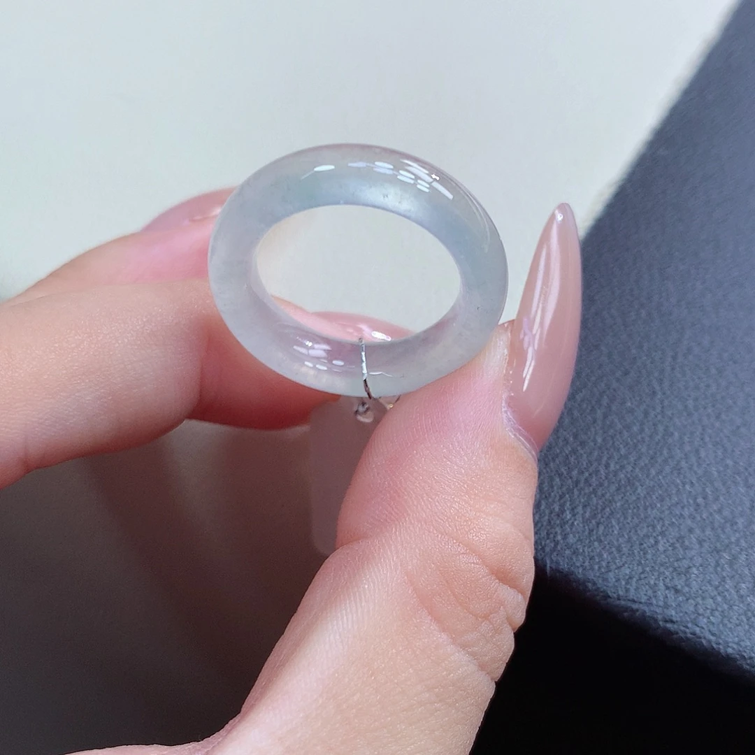 翡翠未镶嵌戒圈15号