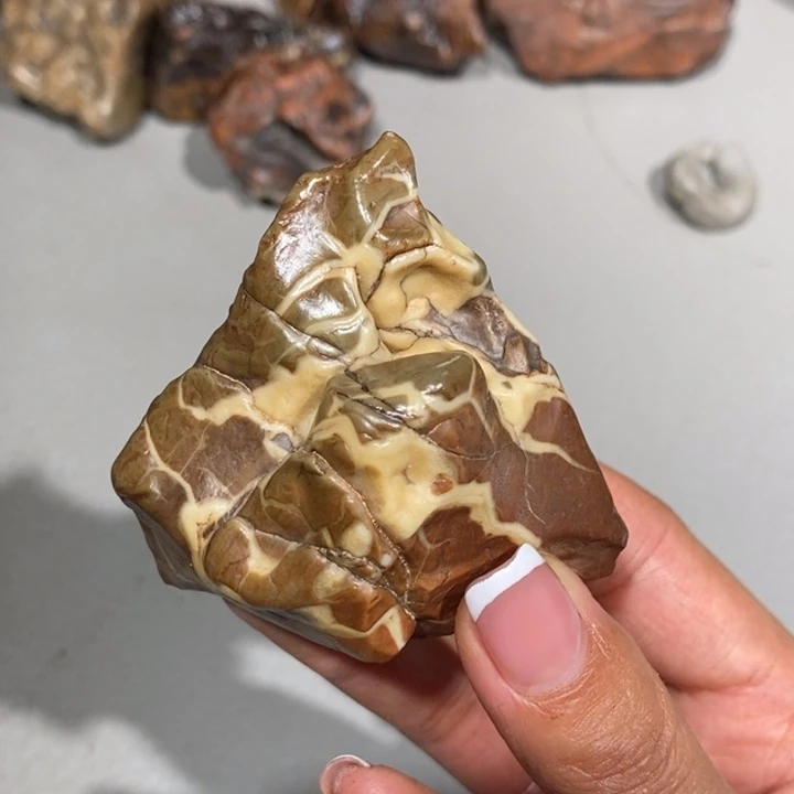 玛瑙/玉髓车挂合金伟*74