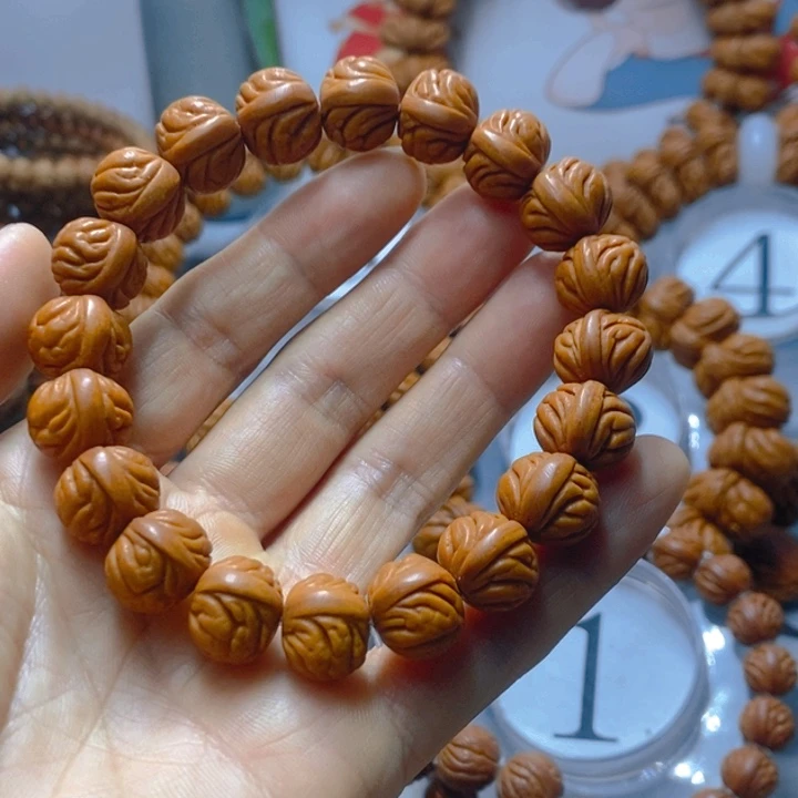 桃核吊坠黑*野生金鱼肚14