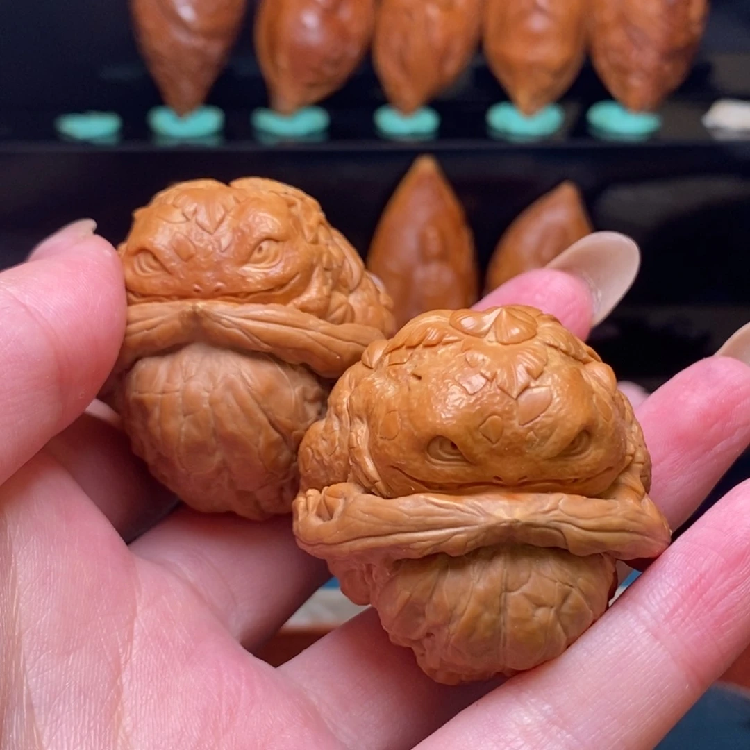 浩***湾一对核桃妙蛙花宝可梦系列