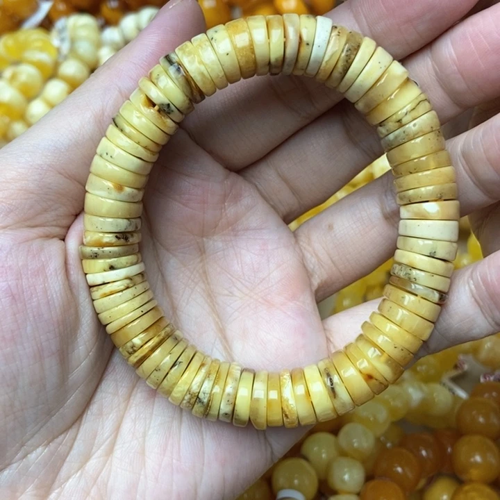 未镶嵌琥珀珠宝奇石33