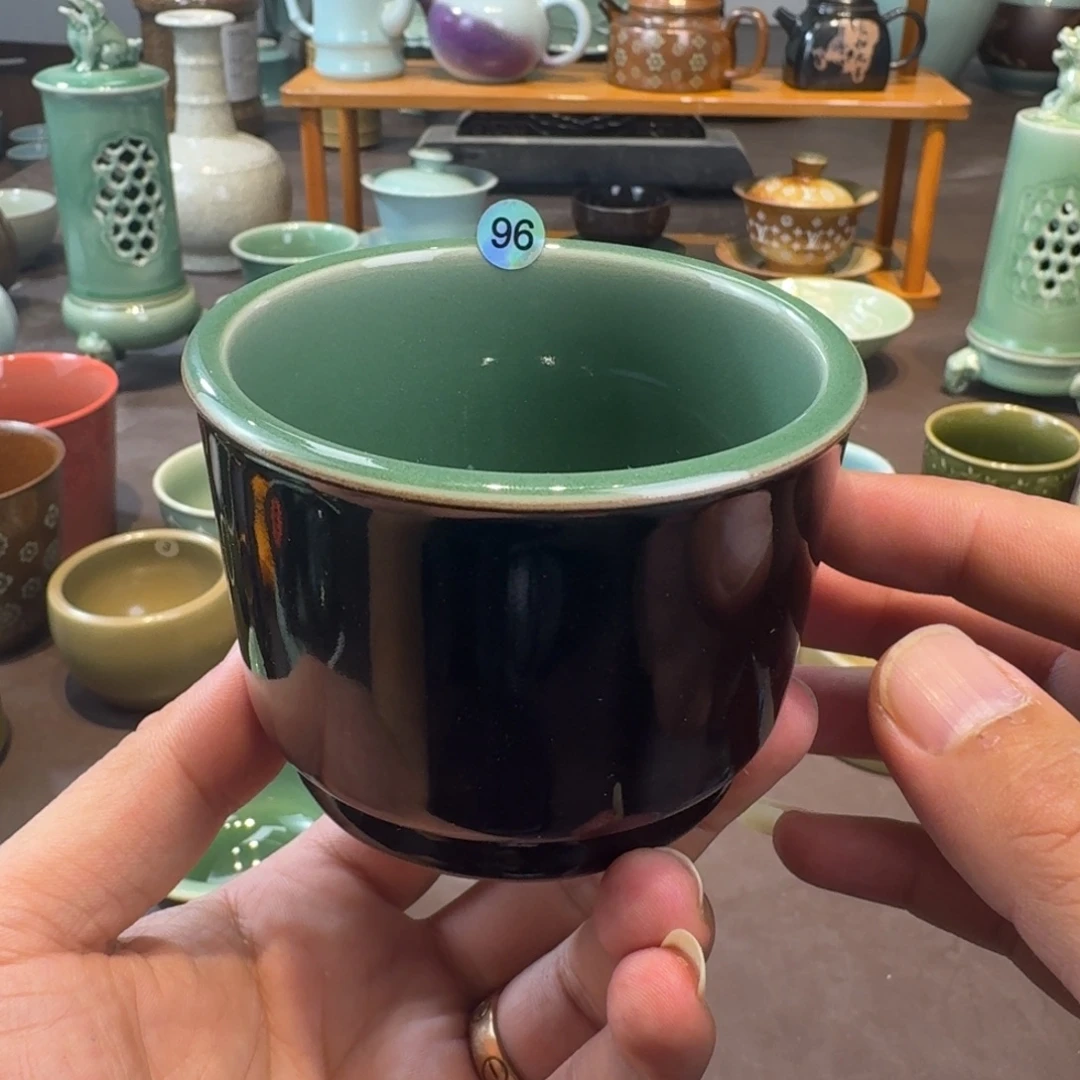 龙泉青瓷茶具微瑕