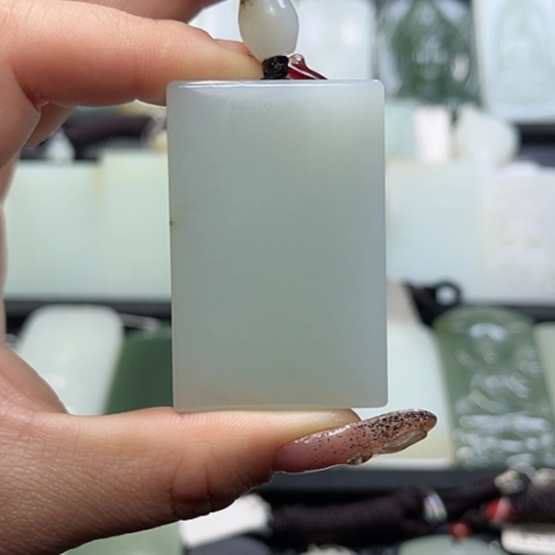 【闪购商品】和田玉颈饰未镶嵌老*…