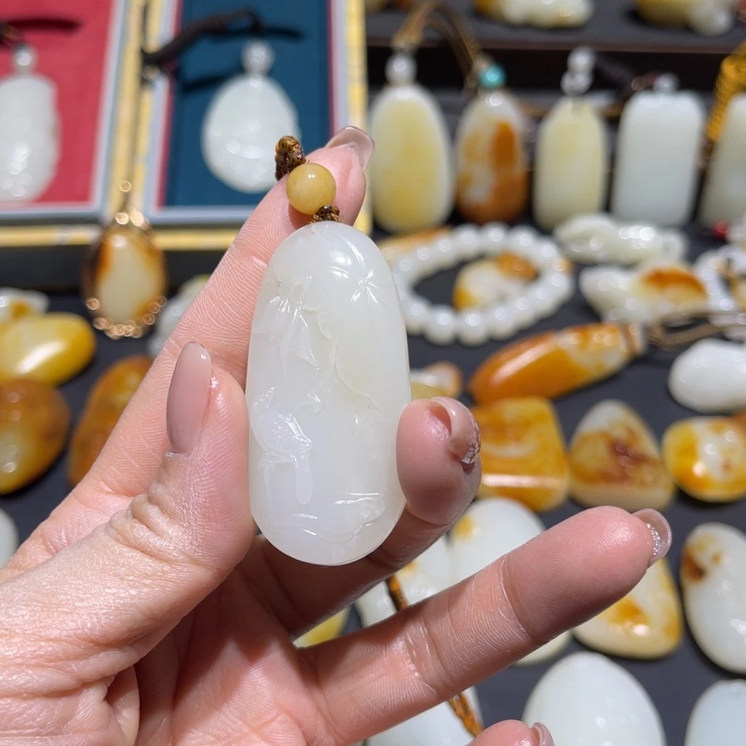 和田玉未镶嵌包链