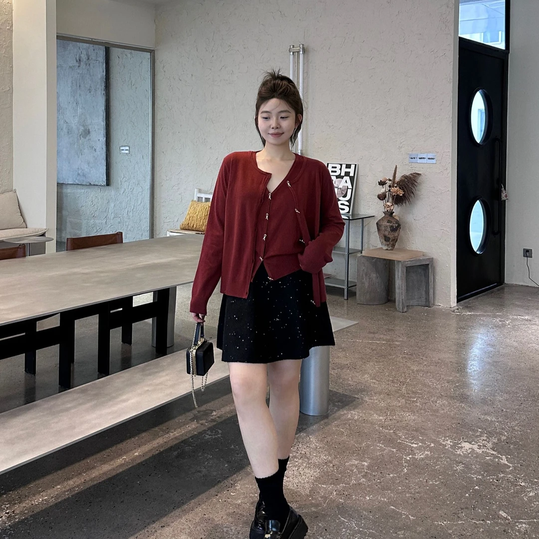 晶咕软软【暗藏心机】休闲复古设计感百搭糖果色背心马甲开衫两件套