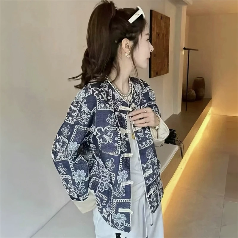 新中式国风复古唐装拼接刺绣提花短外套女2025年春季新款显瘦上衣