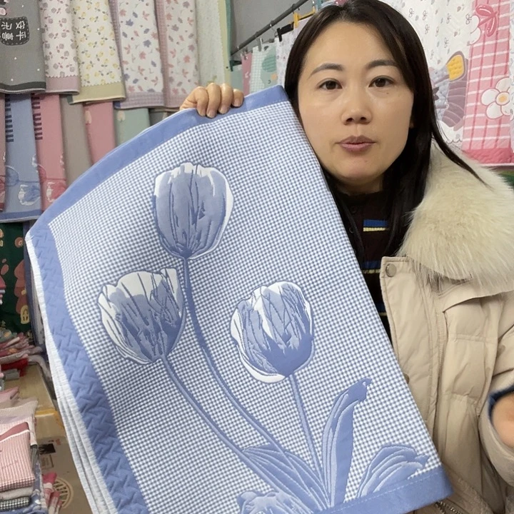 棉特价促销蓝色郁金香