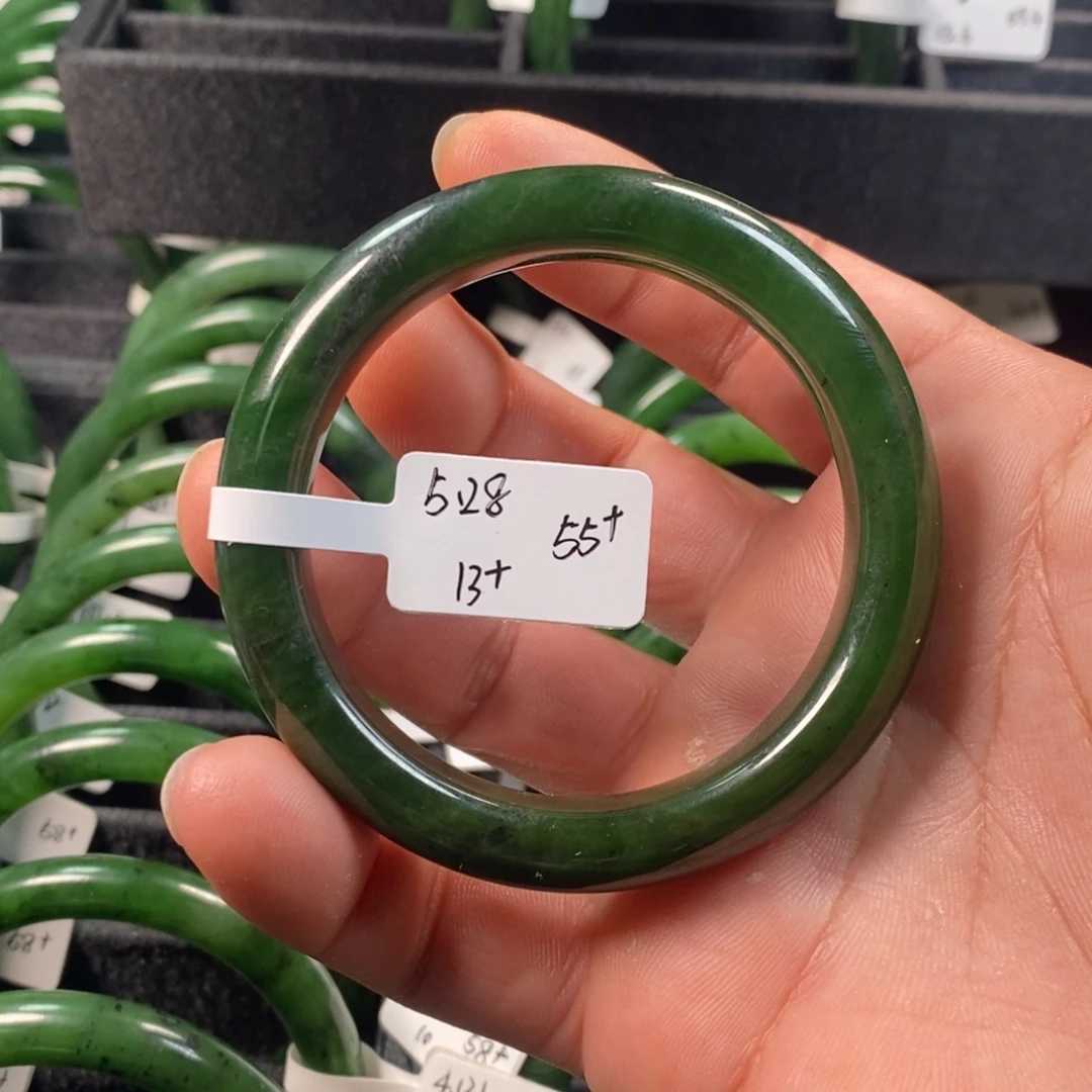 和田玉（碧玉）未镶嵌手镯55