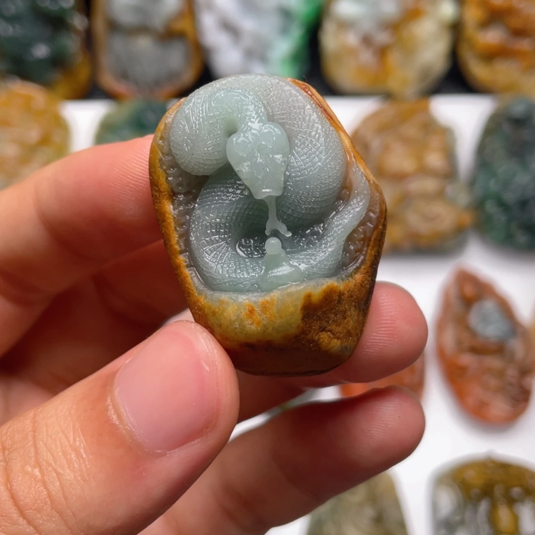 定制翡翠未镶嵌翡翠