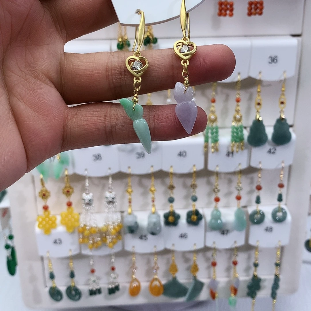 翡翠未镶嵌耳饰93