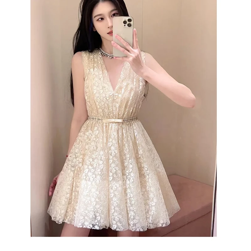 重工纯手工镶钻蕾丝无袖V领连衣裙裙子2025夏名媛千金风收腰a字裙