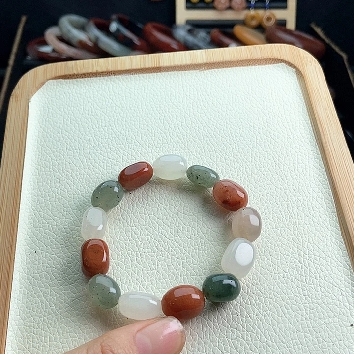 石英质玉手链未镶嵌