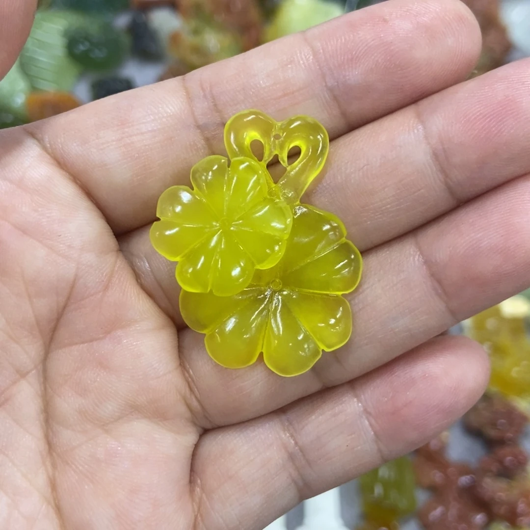未镶嵌蛇纹石玉挂件