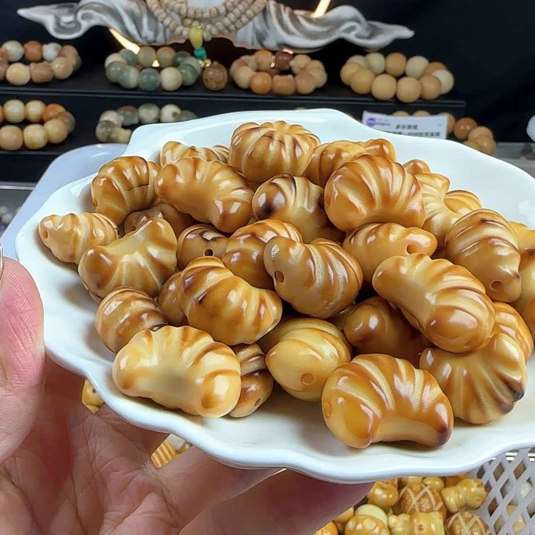 菩提根/象牙果手串瑕疵牙果炭牛角5颗不挑瑕疵有裂介意勿拍