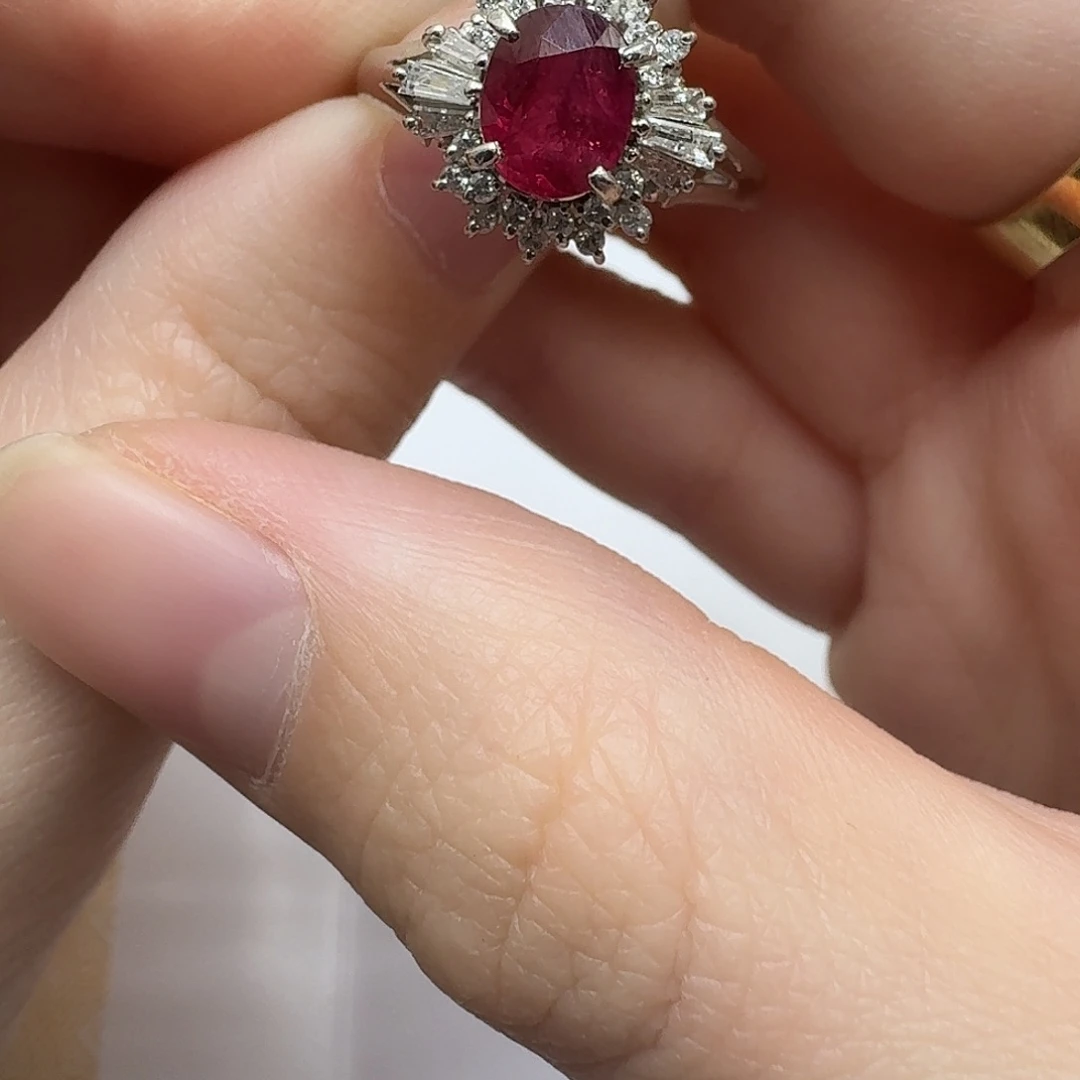 红宝石戒指未镶嵌