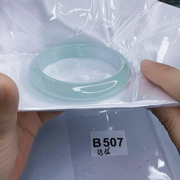 翡翠未镶嵌手镯一图一物实物为准