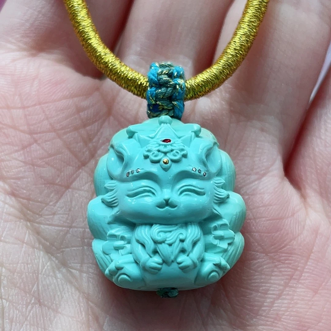 绿松石颈饰未镶嵌