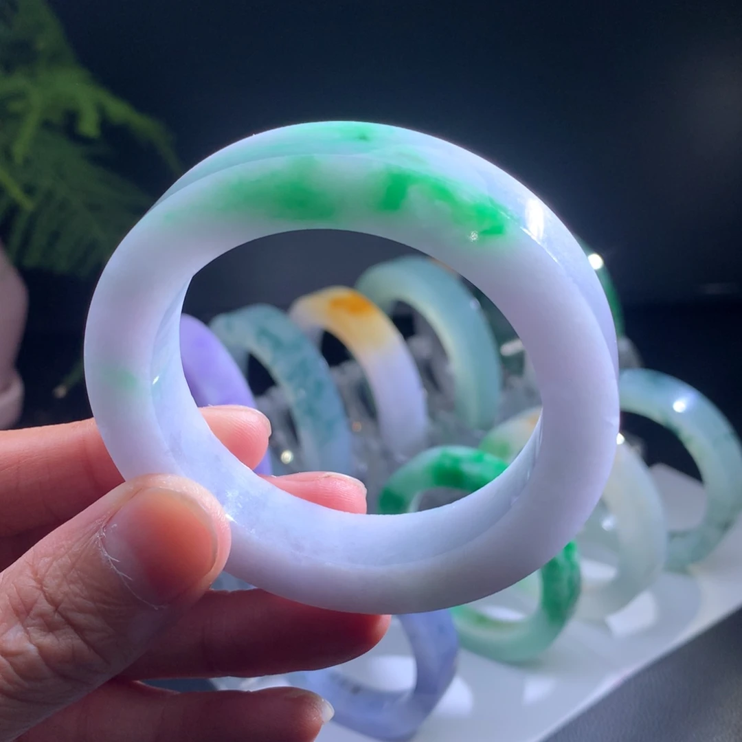 未镶嵌手镯定制翡翠·****风