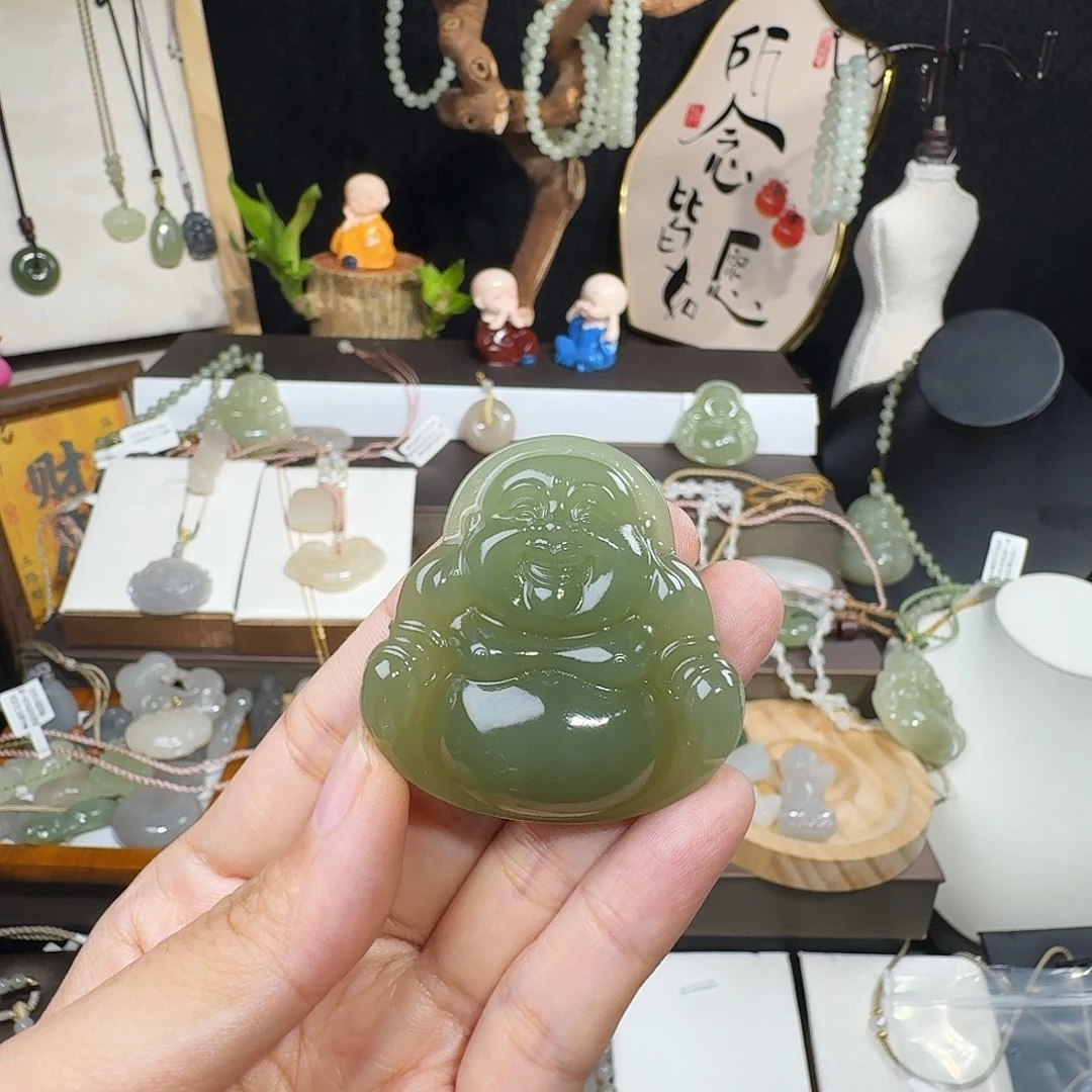 伤***豆颈饰未镶嵌和田玉