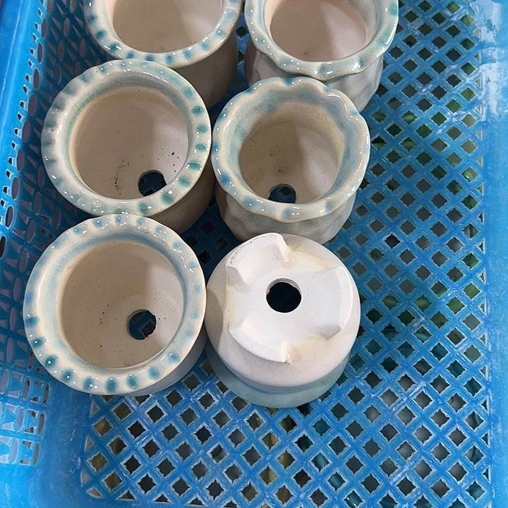 微瑕陶瓷花盆满9.9发