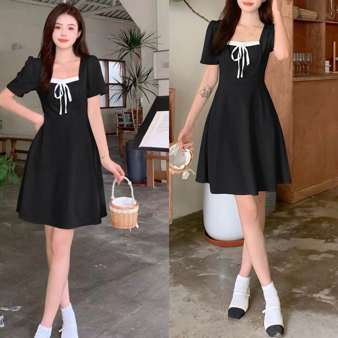 笑咪咪哺乳孕妇夏季新款修身显瘦竖开拉链方领绑带拼色法式连衣裙