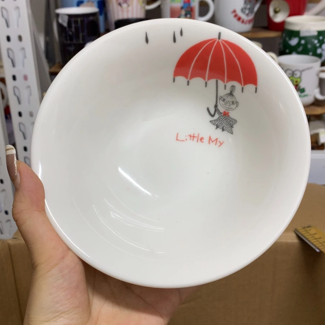 珊****瓷片默认微瑕介意勿拍