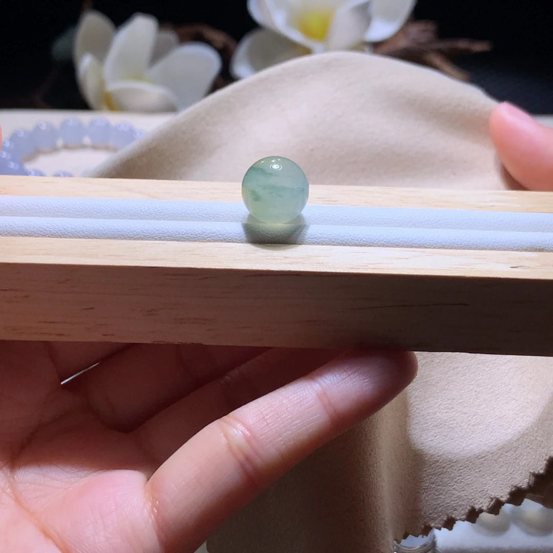 散珠翡翠落日余晖