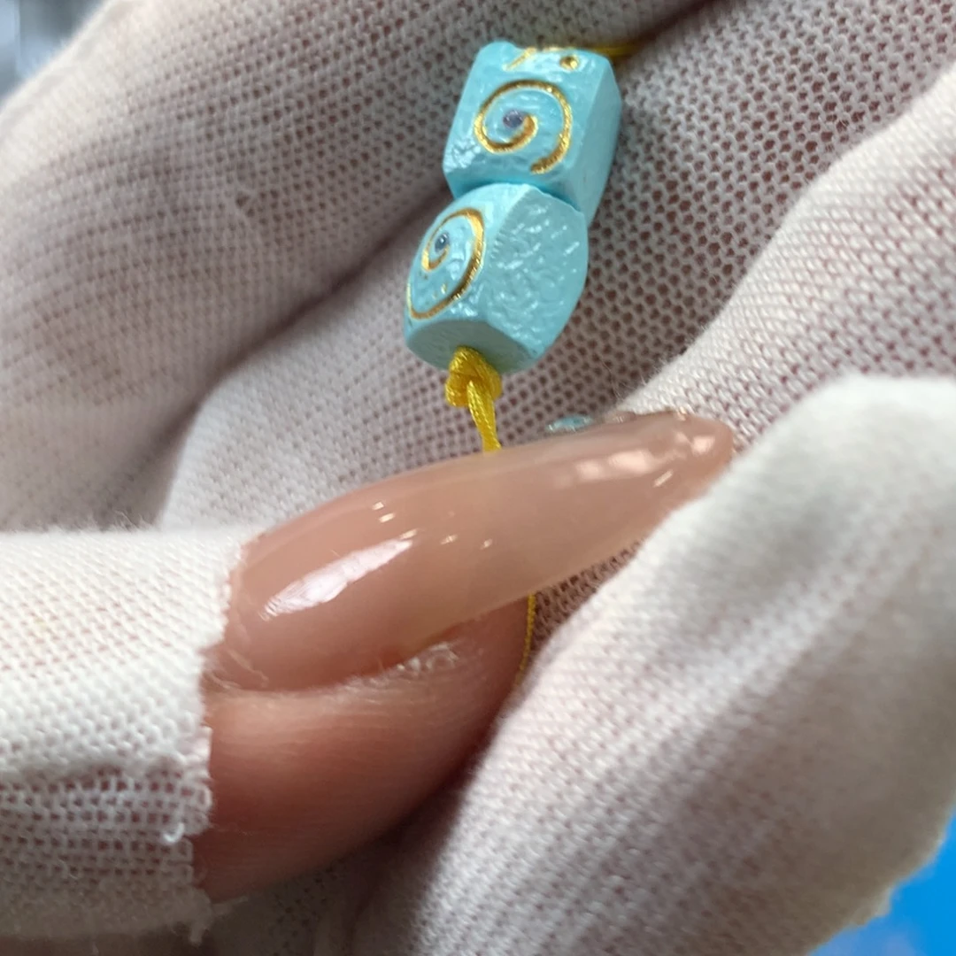 绿松石未镶嵌挂件