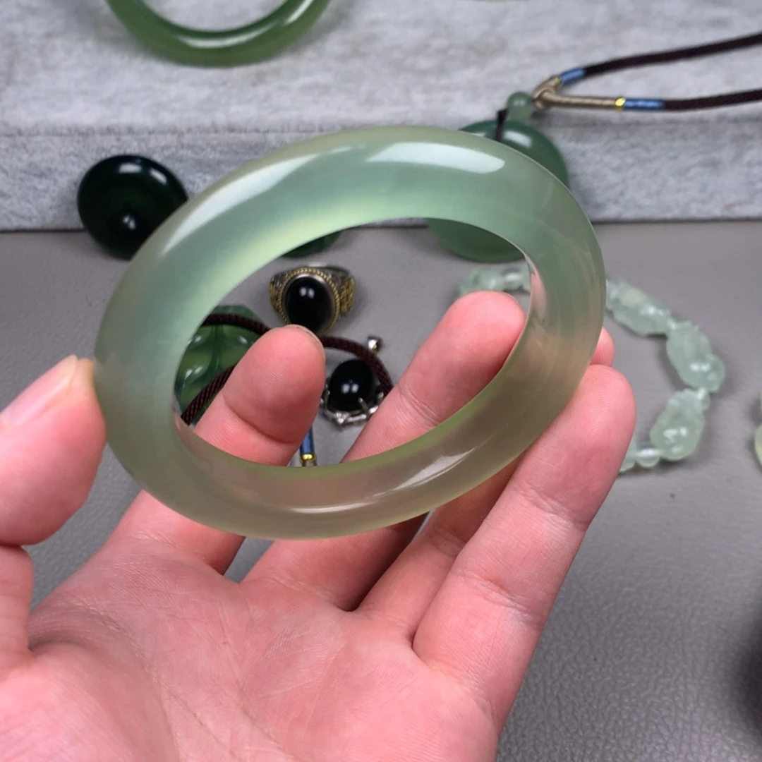 【闪购商品】未镶嵌蛇纹石玉岫玉60