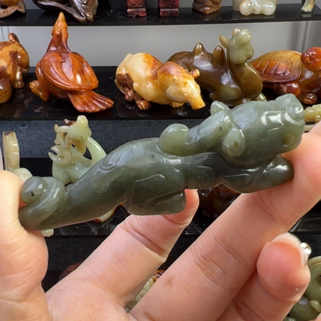 和田玉（糖玉）未镶嵌挂件