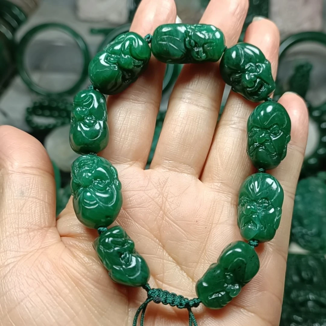 独山玉未镶嵌十八罗汉