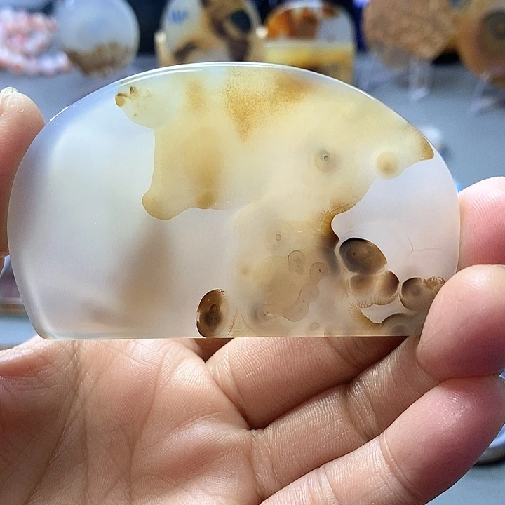 玛瑙/玉髓未镶嵌珠宝半成品