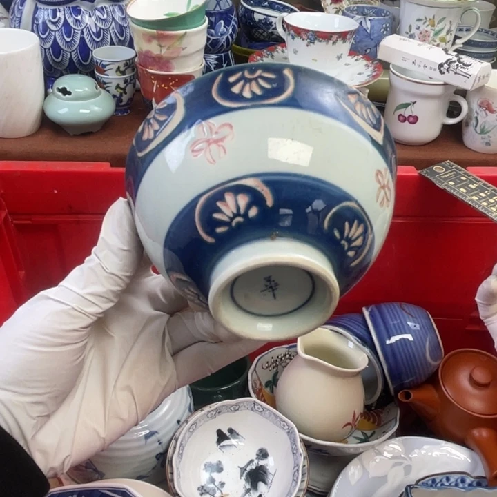 他家瓷器真美…开播了