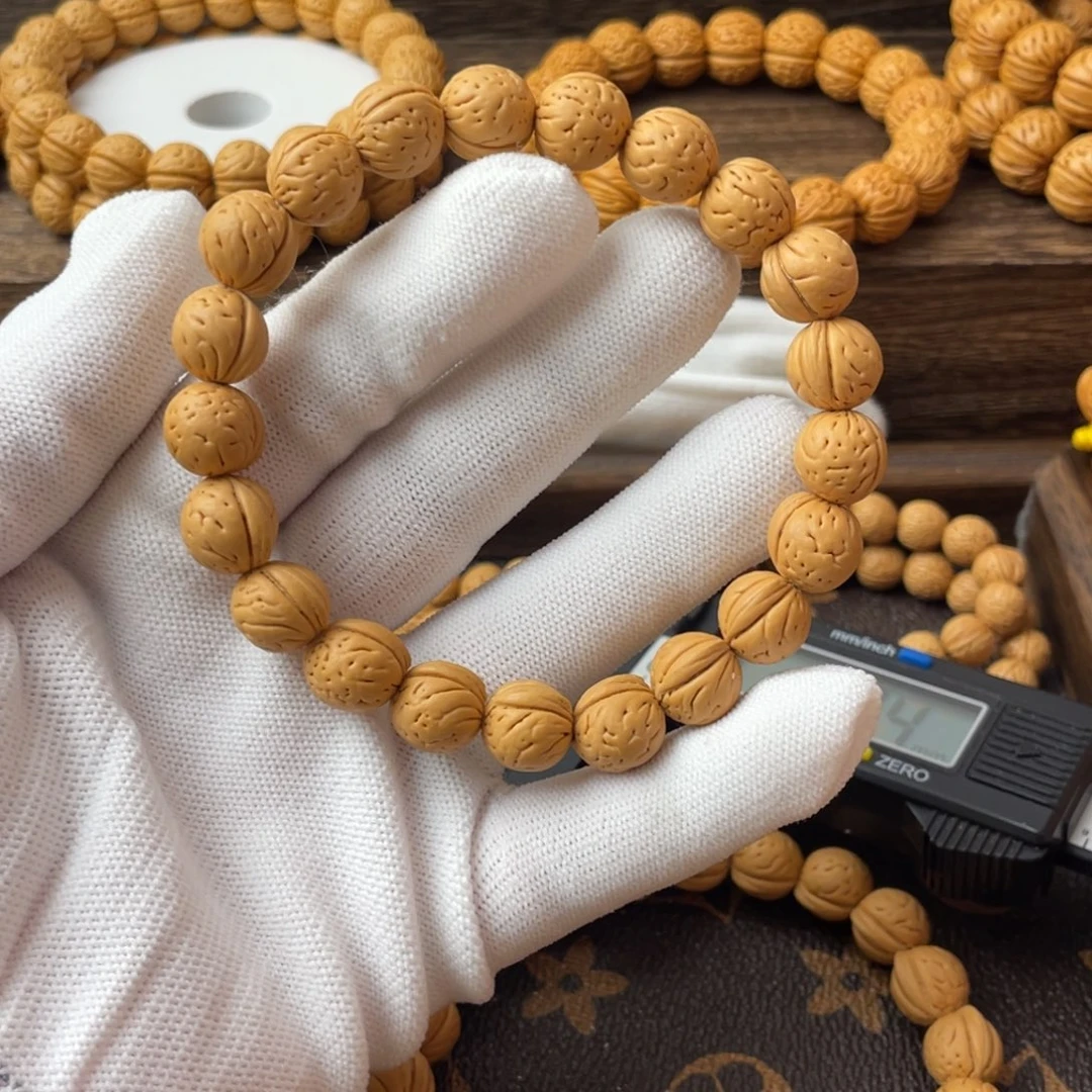 吊坠桃核野生一道筋