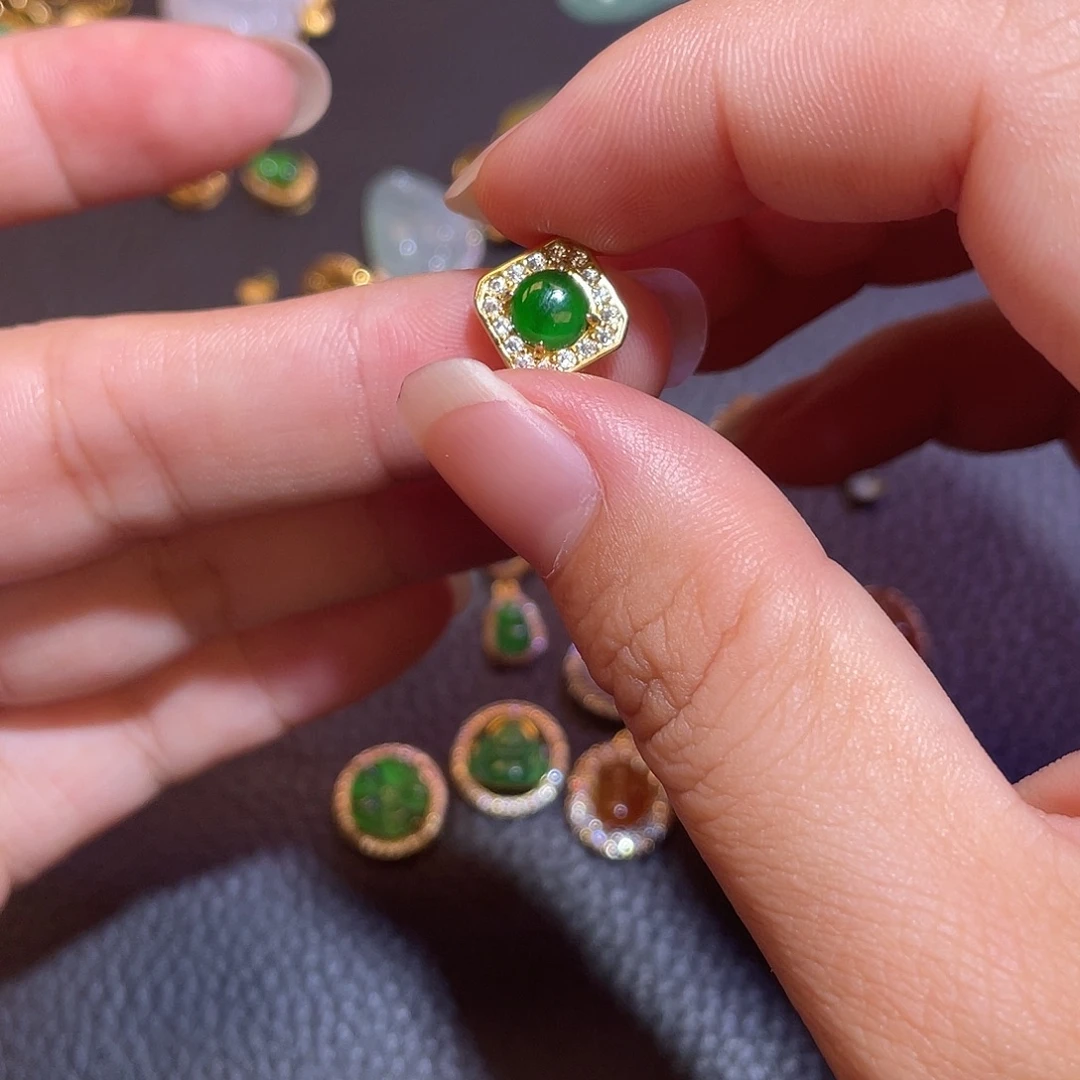 翡翠银S925镶嵌颈饰