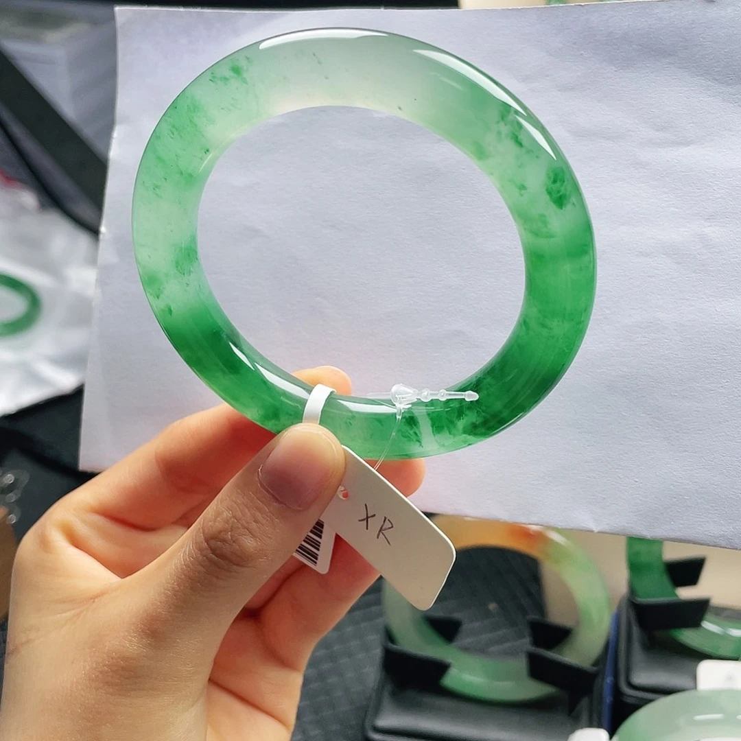 石英质玉手镯56未镶嵌