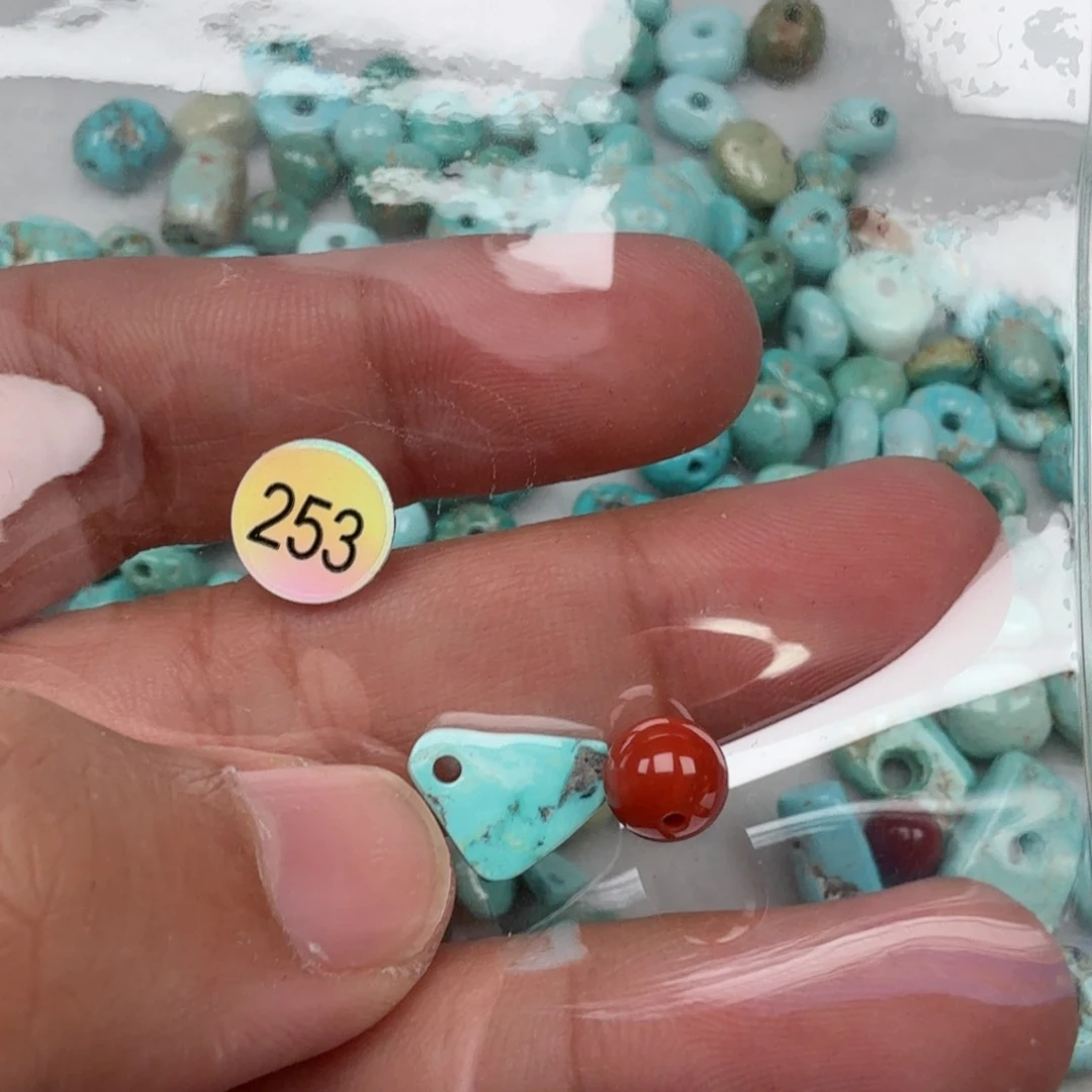 南红玛瑙未镶嵌珠宝奇石