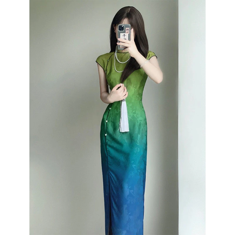 渐变色晕染复古气质改良日常长款新中式无袖旗袍2025年夏季女国风