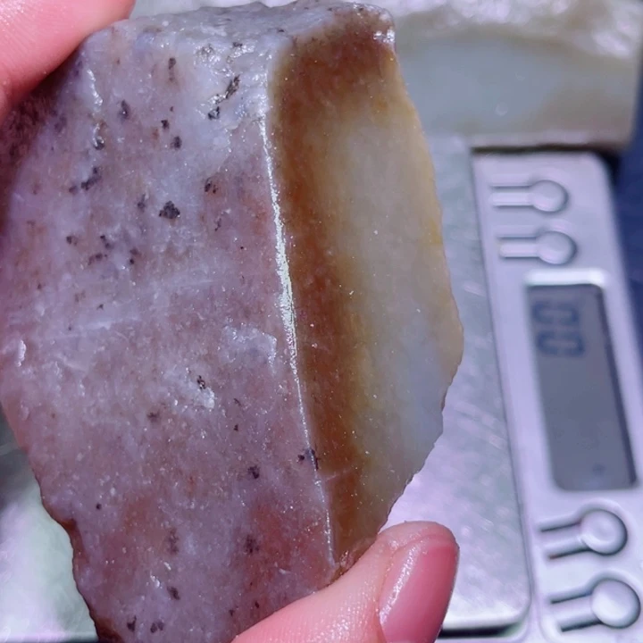 和田玉（糖玉）未镶嵌珠宝半成品