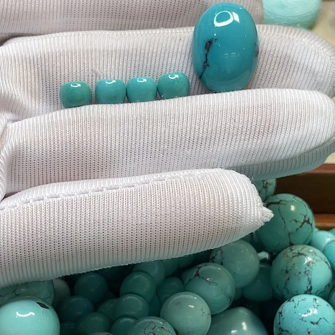 琪***姐绿松石未镶嵌挂件